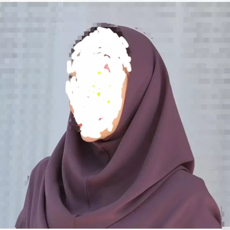 مقنعه ساده کرپ کره کالباسی قد100