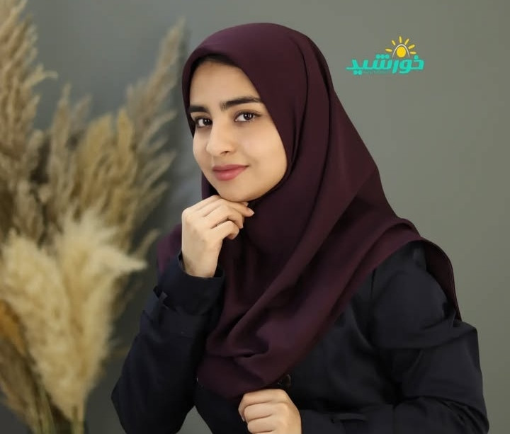 مقنعه ساده کرپ رنگ زرشکی قد ۹۰